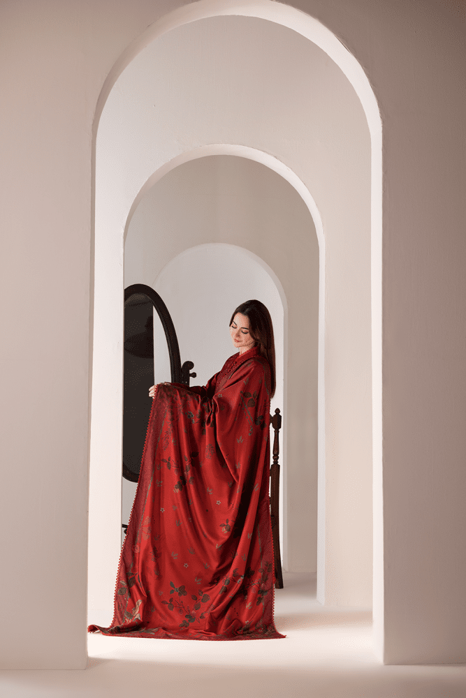 3PC LAWN EMBROIDERED SHIRT WITH DIGITAL PRINTED JACQUARD DUPATTA - 5005 - Sapphire Studios