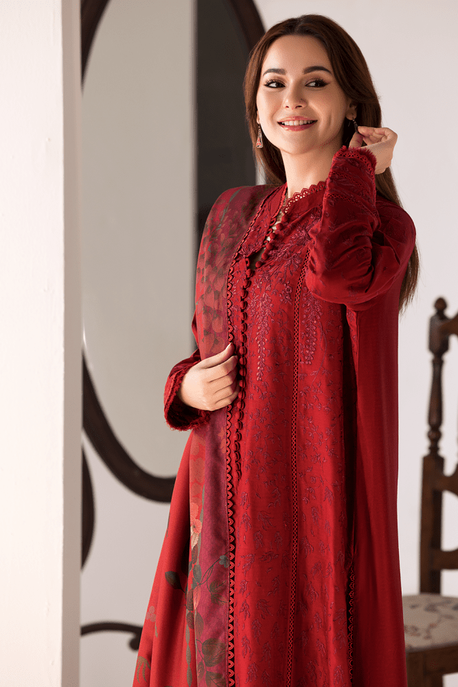 3PC LAWN EMBROIDERED SHIRT WITH DIGITAL PRINTED JACQUARD DUPATTA - 5005 - Sapphire Studios