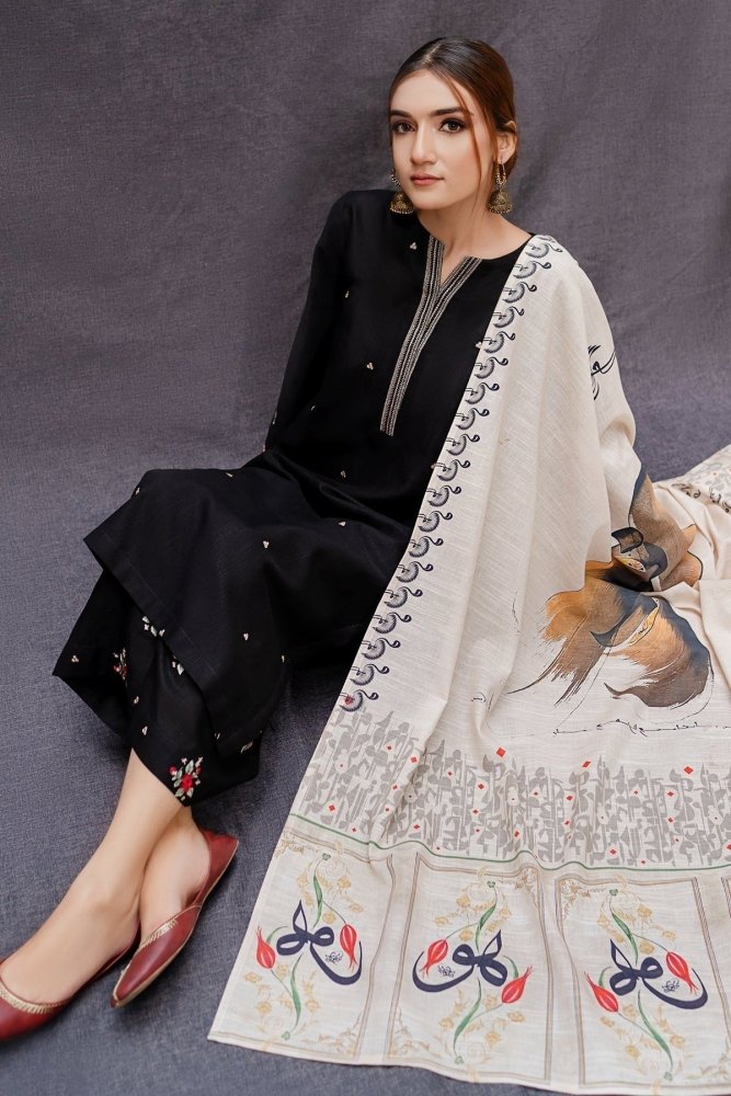 3PC Lawn Embroidered Shirt With Digital Printed Jauqard Dupatta - 5007 - Sapphire Studios