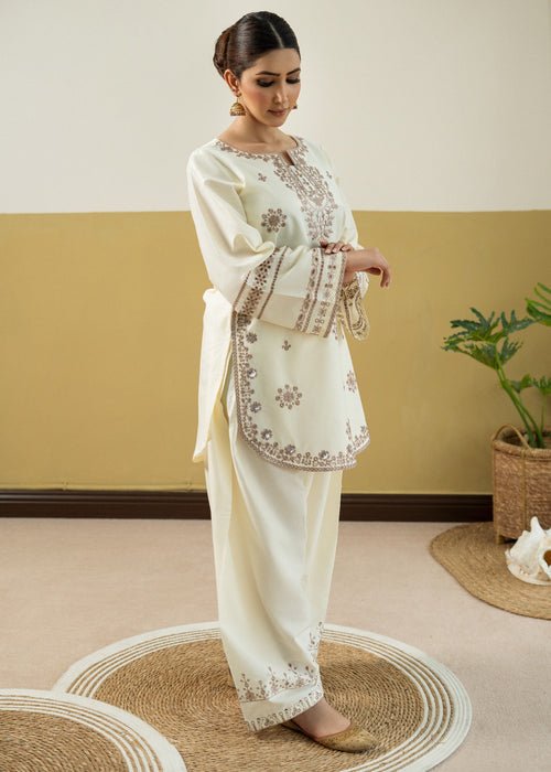 Lawn - 2PC Embroidered Suit - 5333 - Sapphire Studios