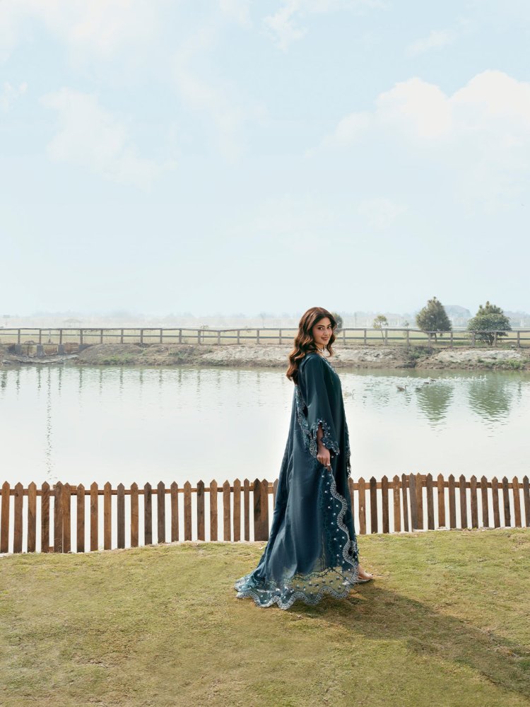 Lawn - 3PC Chikankari Embroidered With Organza Embroidered Dupatta - 5283 - Sapphire Studios