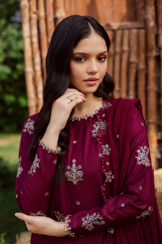 Lawn - 3PC Embroidered Shirt With Chiffon Sequins Embroidered Dupatta - 5060 - Sapphire Studios