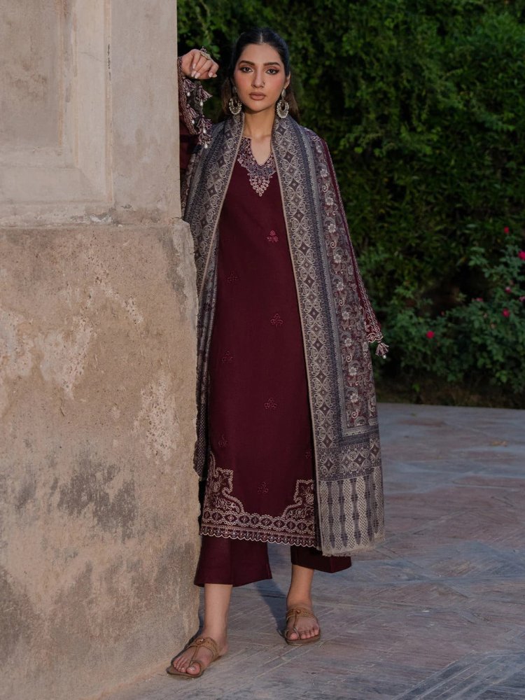 Lawn 3PC Embroidered Shirt with Digital Printed Jacquard Dupatta - 5047 - Sapphire Studios