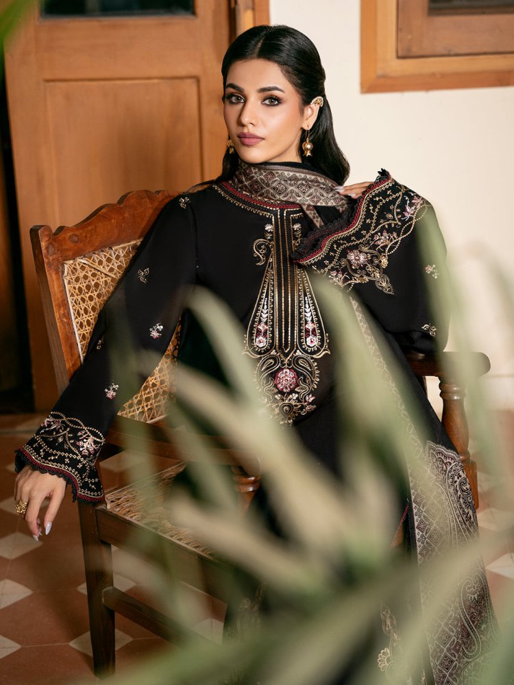 Lawn - 3PC Embroidered Shirt with Digital Printed Jauqard Dupatta - 5011 - Sapphire Studios