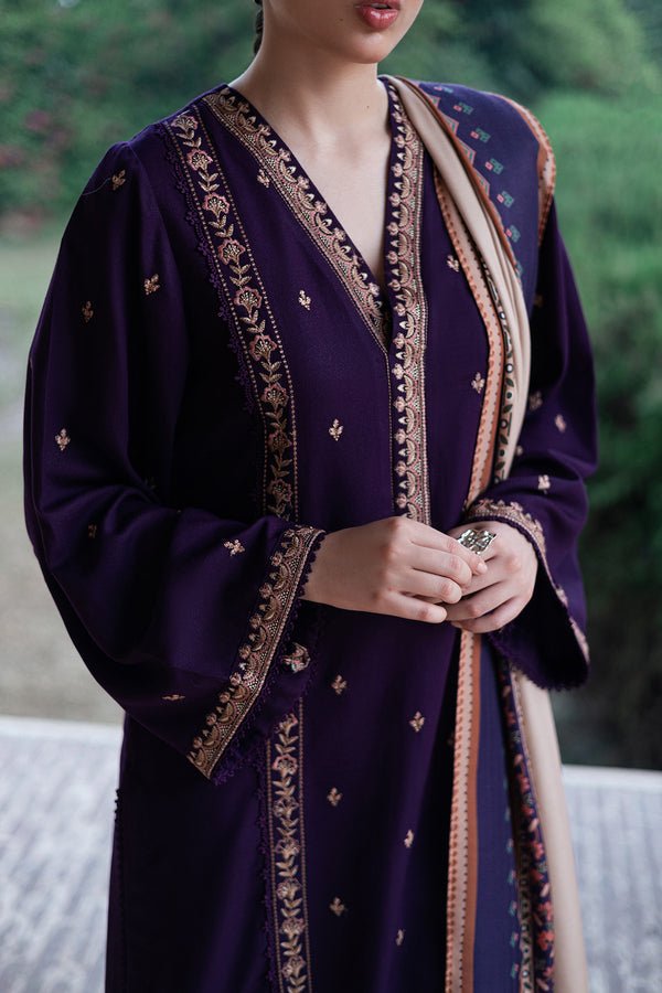 Lawn - 3PC Embroidered Shirt With Digital Printed Jauqard Dupatta - 5121 - Sapphire Studios