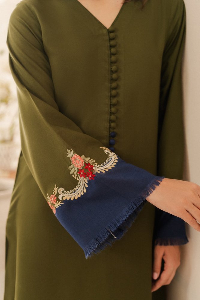 Lawn - 3PC Embroidered Shirt with Plain Dyed Chiffon Dupatta - 5083 - Sapphire Studios