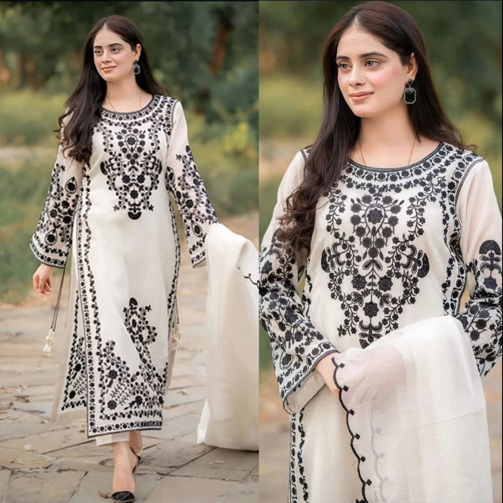 Lawn 3PC Embroidered With Chiffon Embroidered Dupatta - 5019 - Sapphire Studios