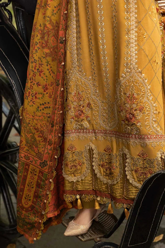 Lawn 3PC Embroidered With Digital Printed Jacquard Dupatta - 5124 - Sapphire Studios
