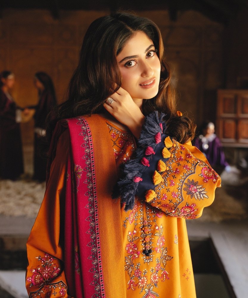 Lawn - 3PC Embroidered with Digital Printed Jacquard Dupatta - 5126 - Sapphire Studios