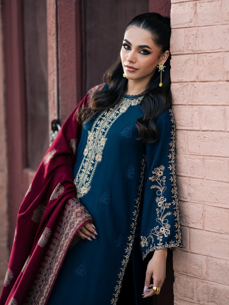 Lawn - 3PC Embroidered With Digital Printed Jacquard Dupatta - 5217 - Sapphire Studios