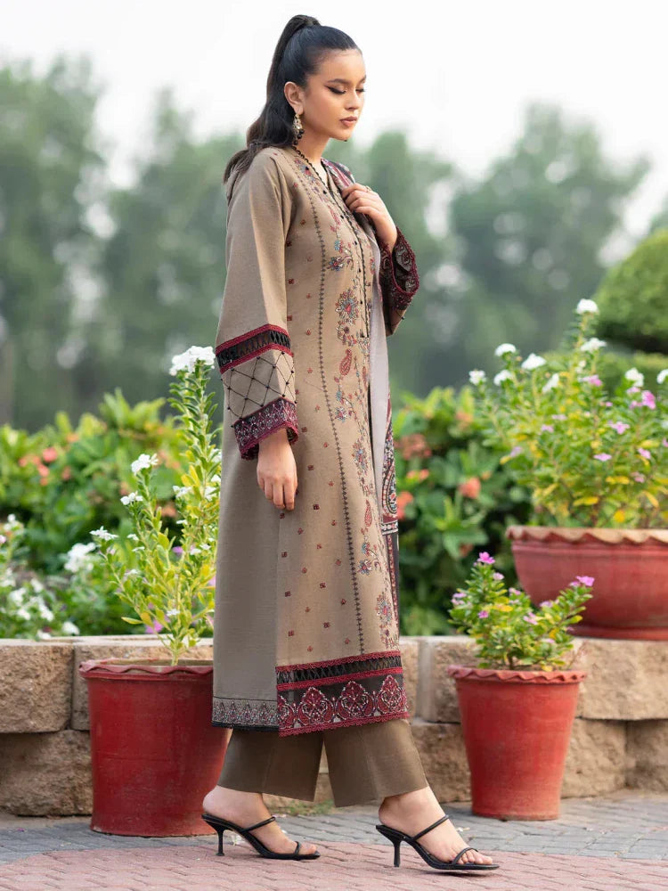 Lawn 3PC Embroidered With Digital Printed Jauqard Dupatta - 5238 - Sapphire Studios