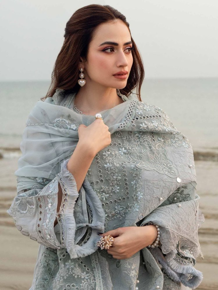 Lawn - 3PC Laser Cut Embroidered Shirt With Khadi Net Embroidered Dupatta - 5401 - Sapphire Studios