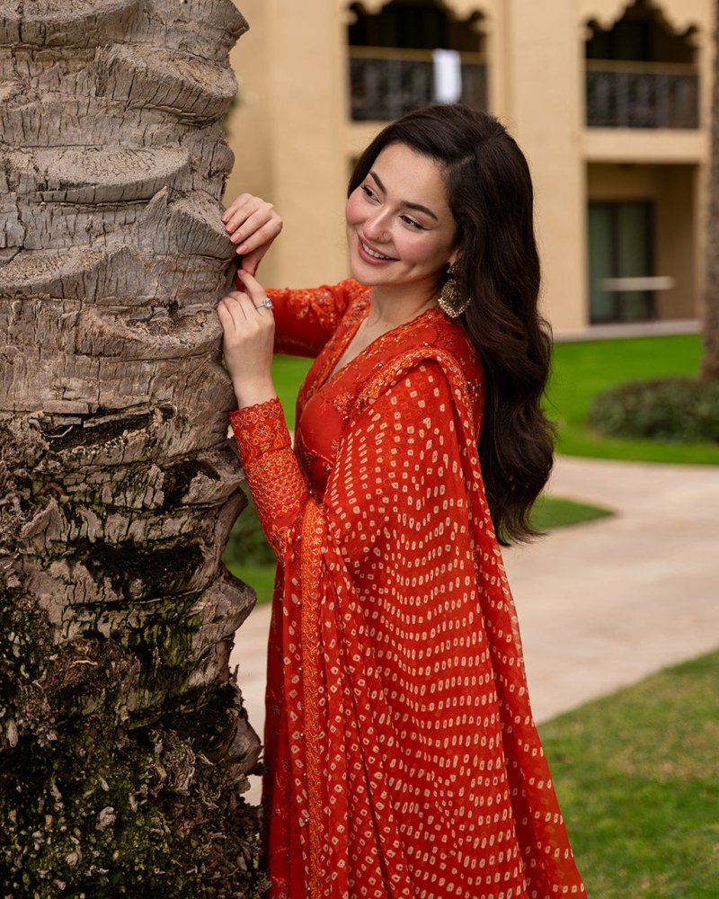 Lawn - 3PC Sequence Embroidered With Digital Printed Jacquard Dupatta - 5301 - Sapphire Studios